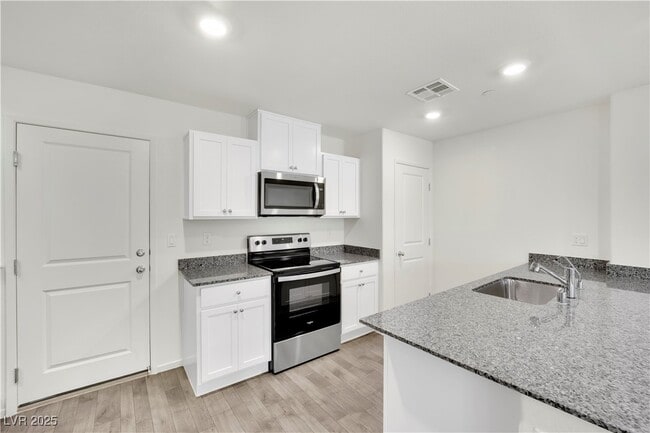 Building Photo - 1133 Scarlet Sparrow St