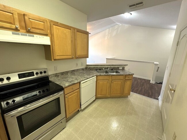 Building Photo - 17952 Villa Creek Dr