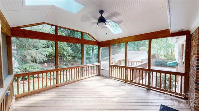 Building Photo - 1337 Cavendish Ct