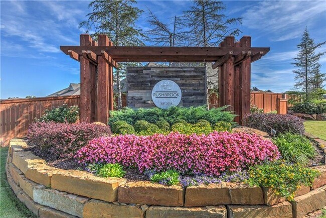 Building Photo - Newer Home + Edmond Schools + 4 bedrooms +...