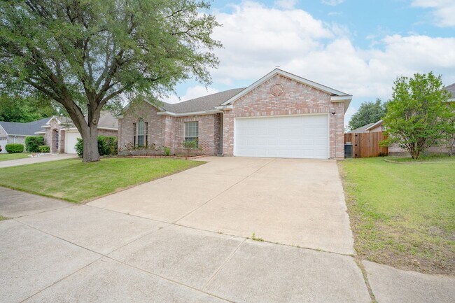 Building Photo - 1003 Morningside Dr