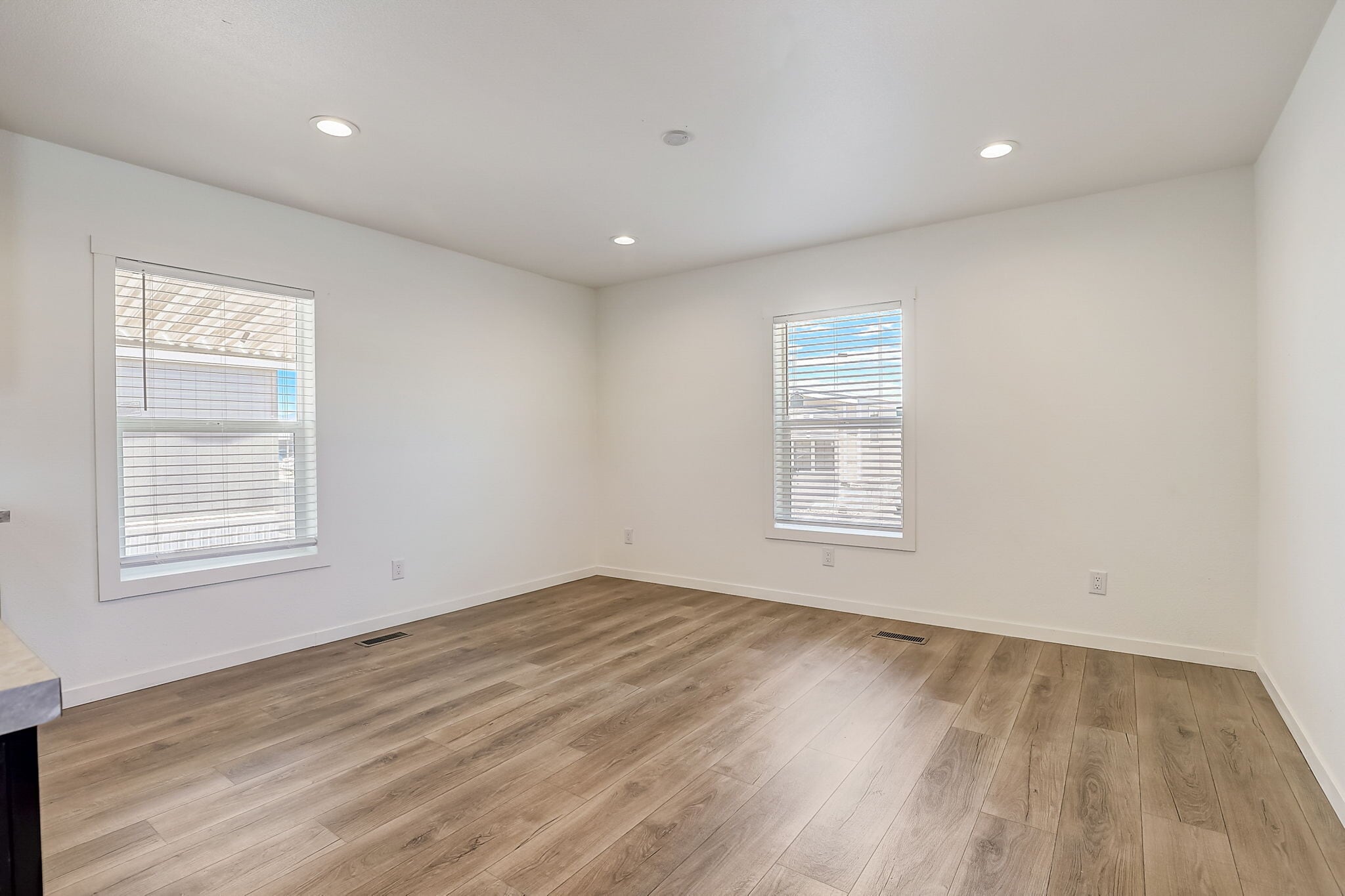 Building Photo - 2627 S Lamb Blvd
