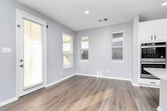 Building Photo - 6738 Beck Canyon Dr