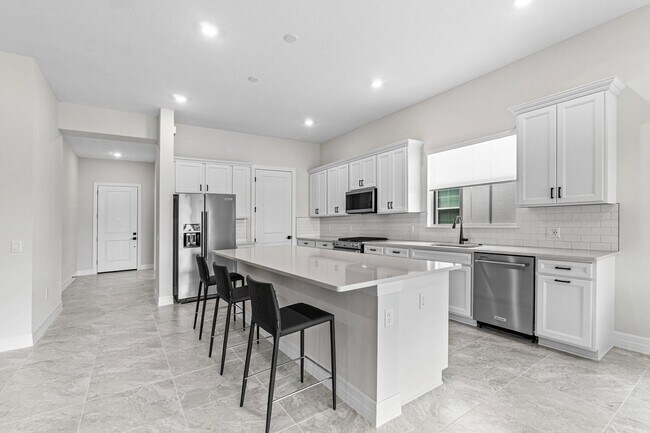 Building Photo - 12325 Frontline Ln