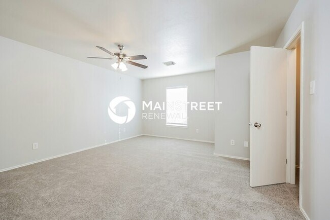 Building Photo - 3 Bedroom Pet-Friendly Home in Humble, TX with Main Street Renewal