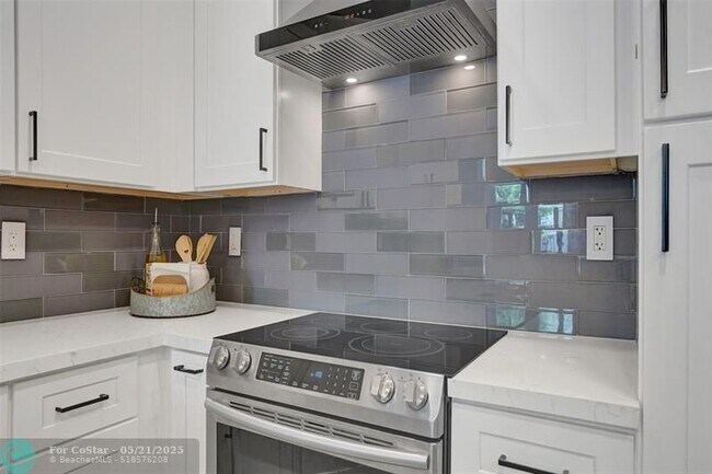 Building Photo - 3467 SW 170th Terrace