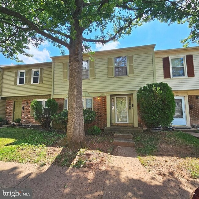 Building Photo - 8994 Bonham Cir