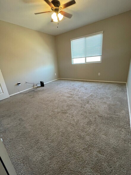 Building Photo - 6032 E Desert Spoon Ln