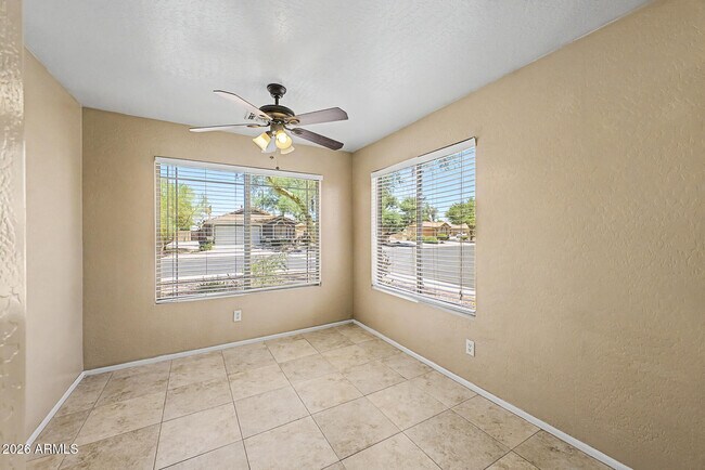 Building Photo - 13153 W Mauna Loa Ln