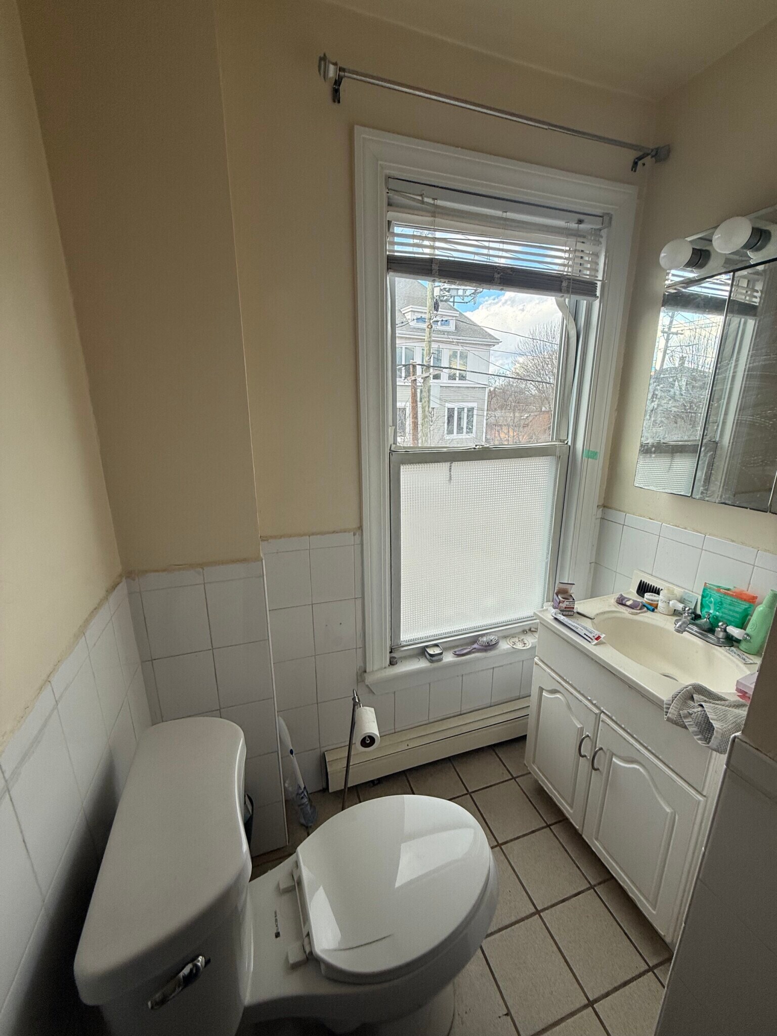 Building Photo - 60 Walden St