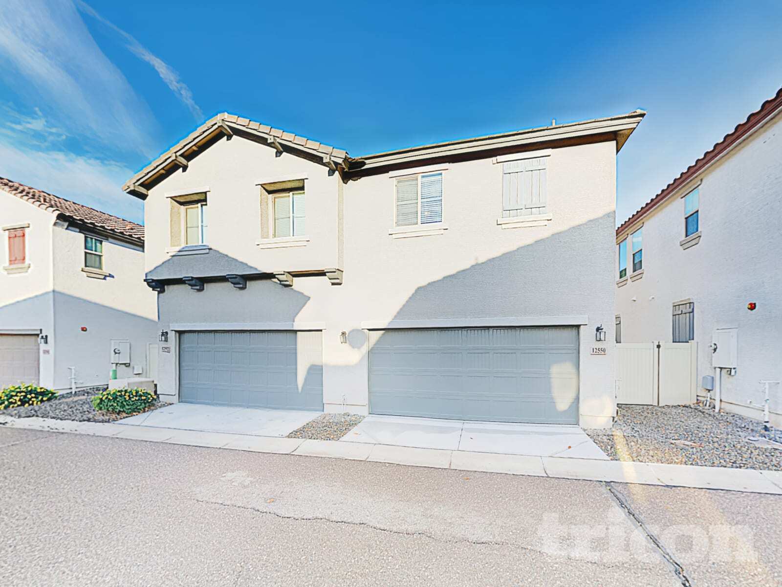 Building Photo - 12550 W Hummingbird Terrace
