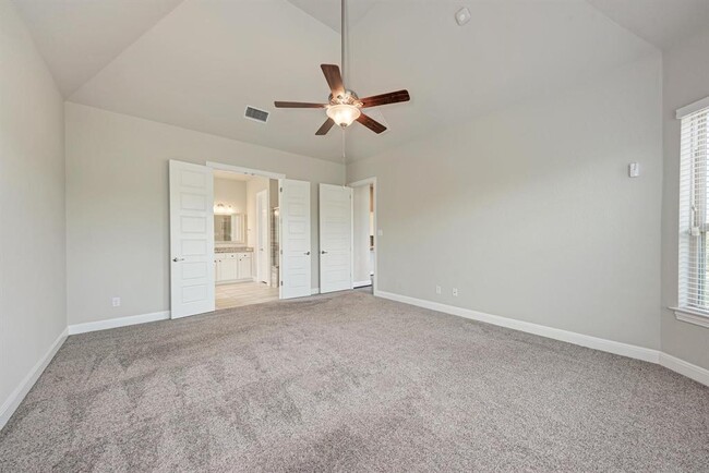 Building Photo - 2416 Echo Park Dr