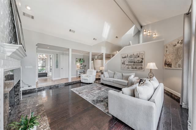 Building Photo - 16056 Chalfont Ct