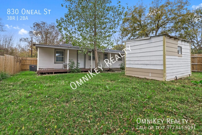 Building Photo - 830 Oneal St