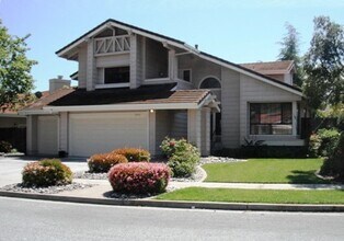 Building Photo - ALMADEN VALLEY - Beautiful tri-level home in great Almaden Valley neighborhood.