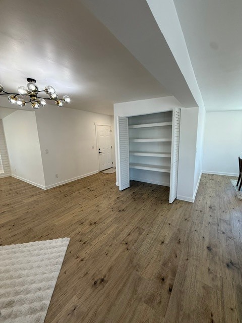 Building Photo - House For Rent