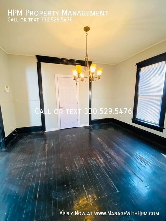 Building Photo - 1421 Piper Ct NW