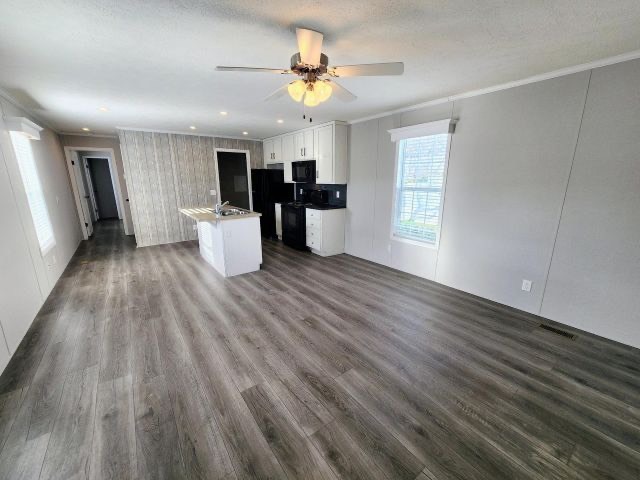 Building Photo - 520 Milan Ave