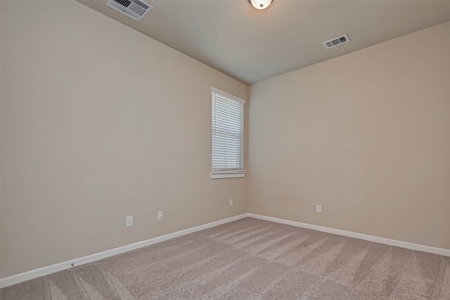 Building Photo - 316 N Spotted Fern Dr