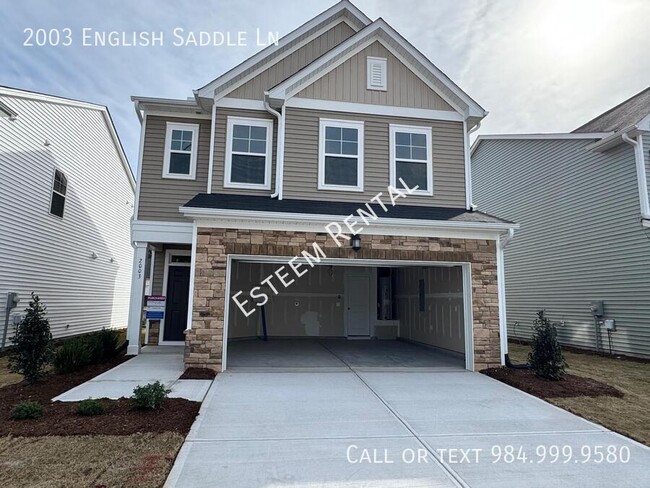 Primary Photo - 2003 English Saddle Ln