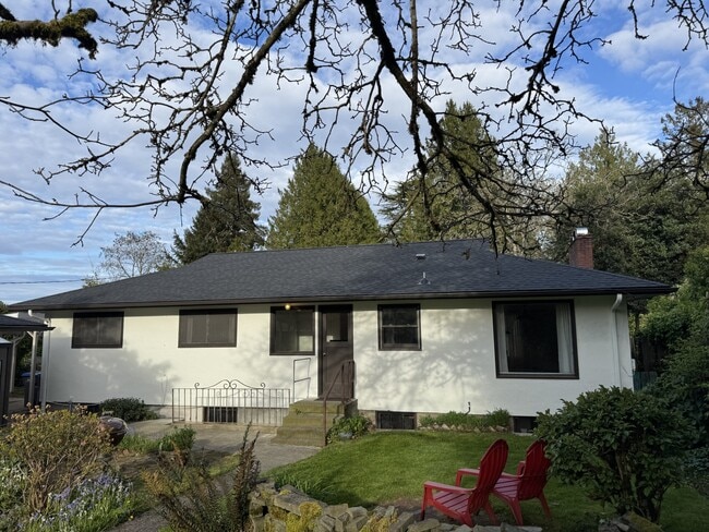 Building Photo - 2021 Taft Ave