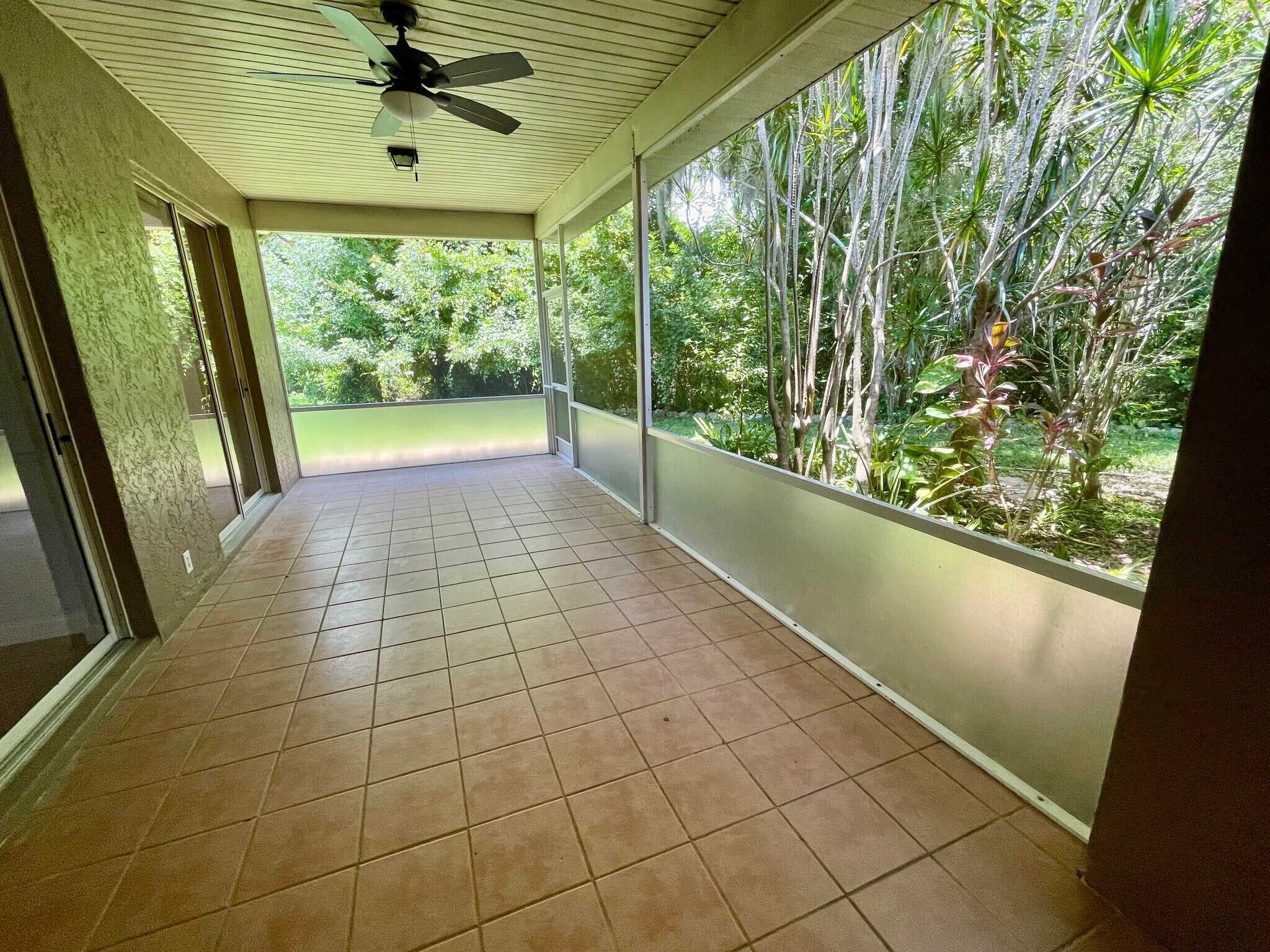 Building Photo - 7409 Linden Ln