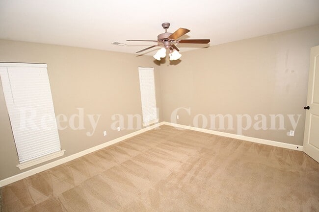 Building Photo - 8911 Rasco Hills Cove