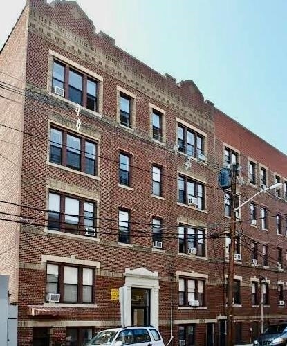 Building Photo - 7111 Palisade Ave