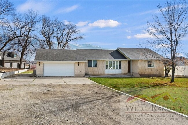 Primary Photo - Your Ideal 4-Bed Layton Home - Style, Space & Location!