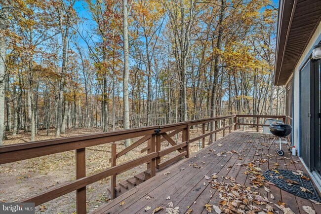 Building Photo - 67 Tranquil Way