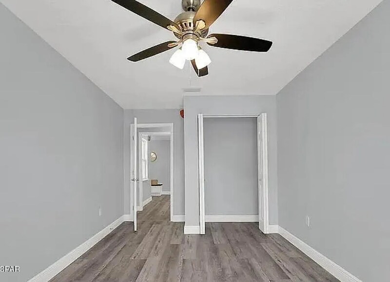 Building Photo - 104 Oleander Cir