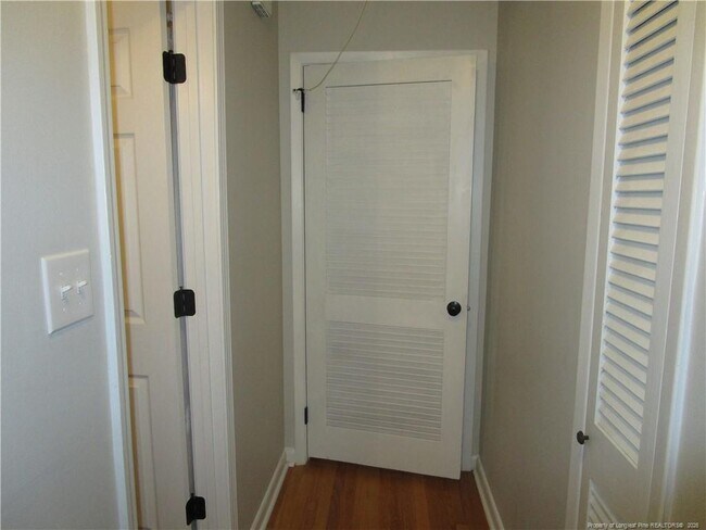 Building Photo - 2516 Cumberland Rd