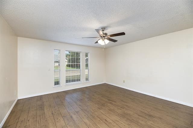 Building Photo - 1410 Brookside Dr