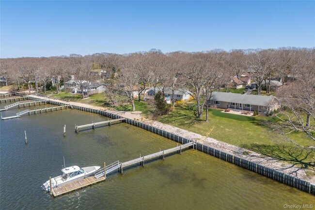 Building Photo - 1225 Westview Dr
