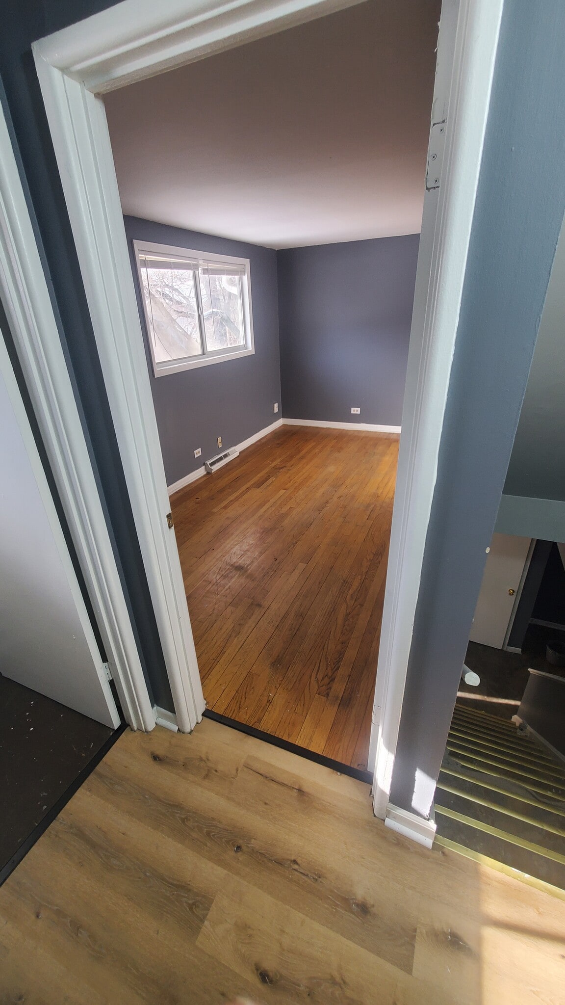 3rd bedroom 9x14 - 509 W 136th Pl