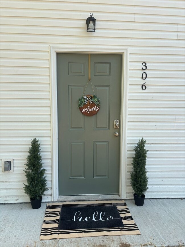 Building Photo - Luxury Brand-New ADU – Fully Furnished with Designer Farmhouse Flair