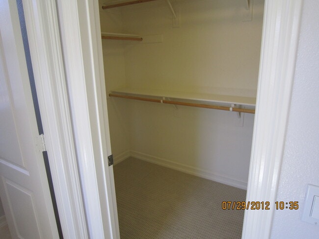 Building Photo - 10410 Duxbury Ln