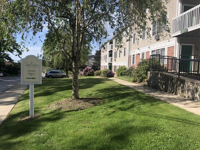 Building Photo - Summitwoods Apartments
