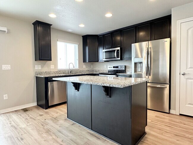 Building Photo - 6039 Jorie Rd