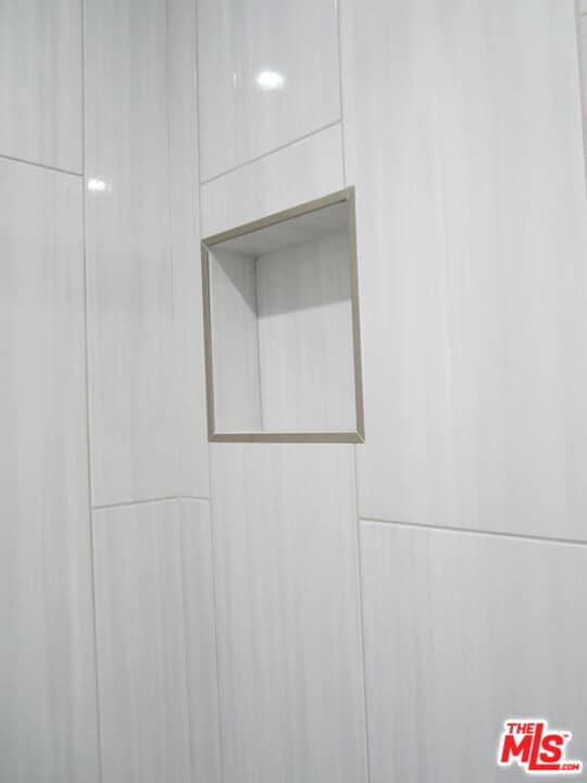 Building Photo - 6837 Lubao Ave
