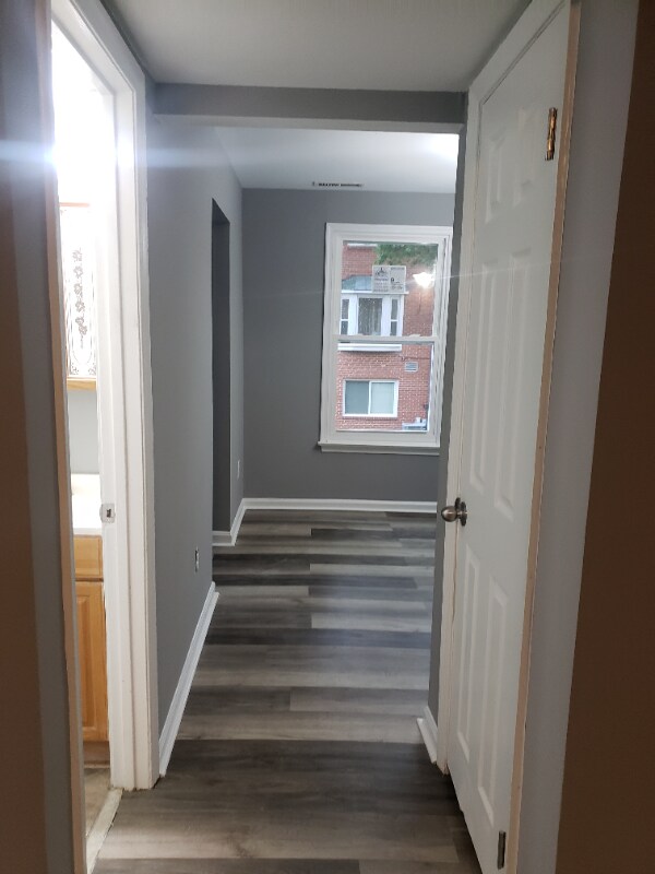 Building Photo - 1713 Addison Rd S