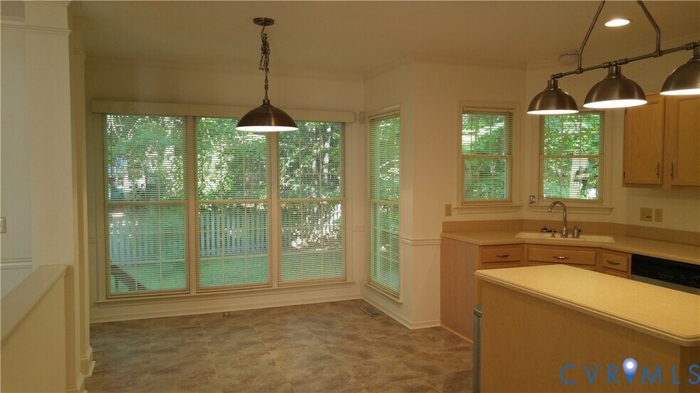 Building Photo - 9207 Abingdon Manor Ct
