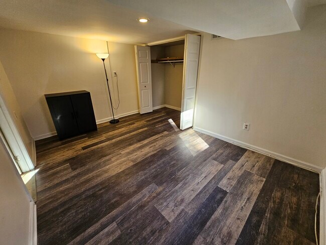 Building Photo - 2030 N Cleveland St