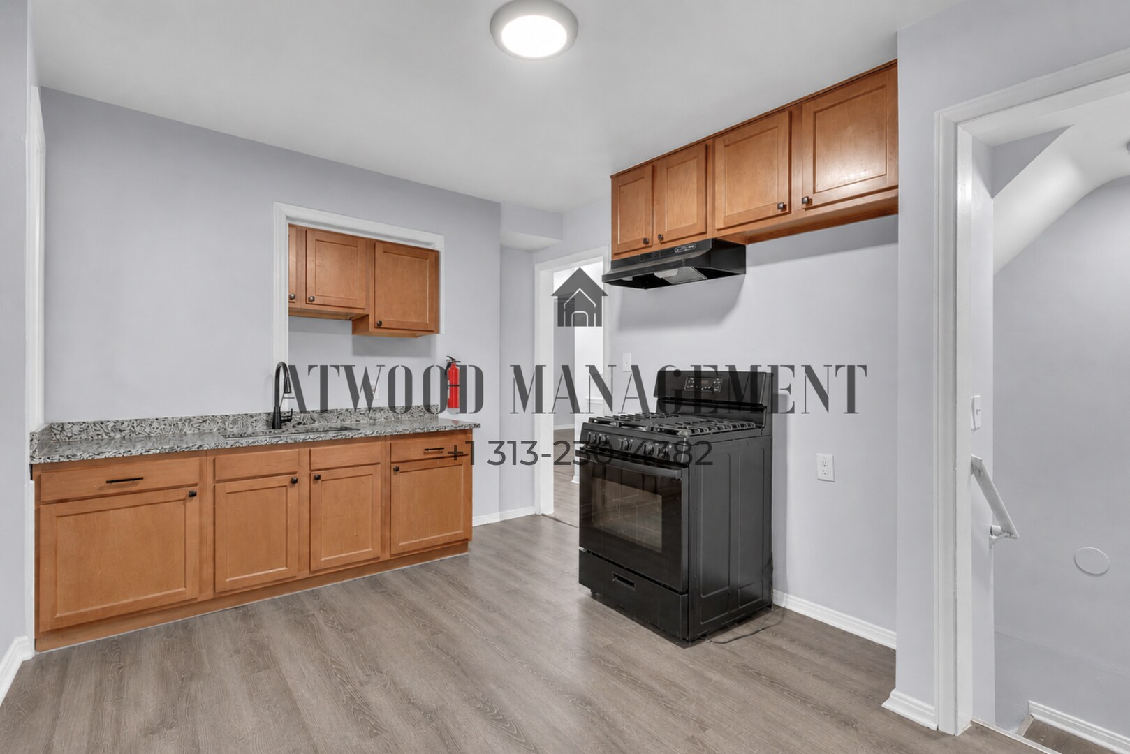 Building Photo - This beautifully updated 3-bedroom, 2-bath single-family home is ready for move-in!