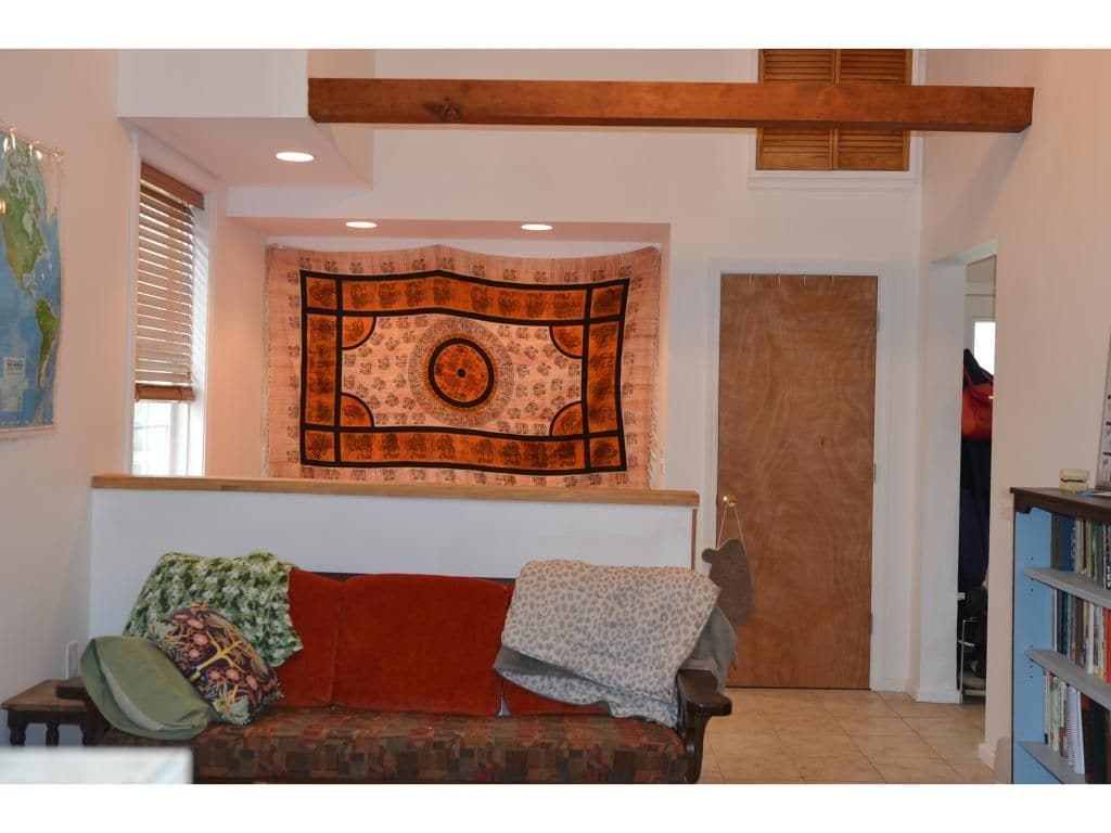 Building Photo - 58 Beech