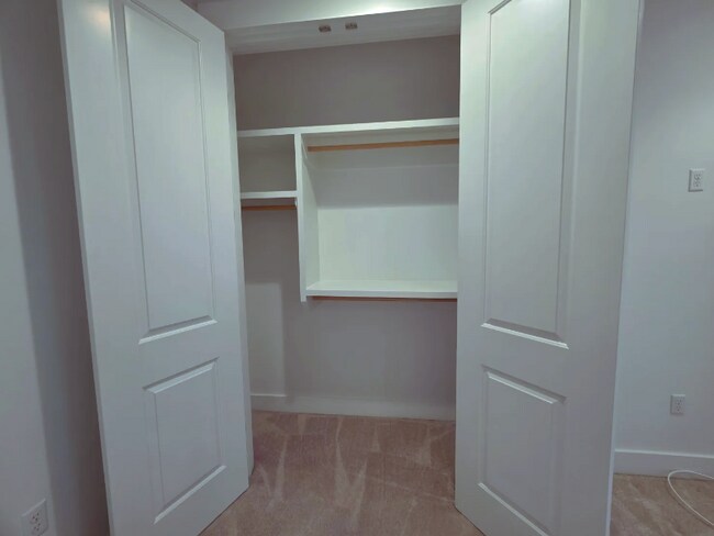 Building Photo - 309 Jack Knife Drive