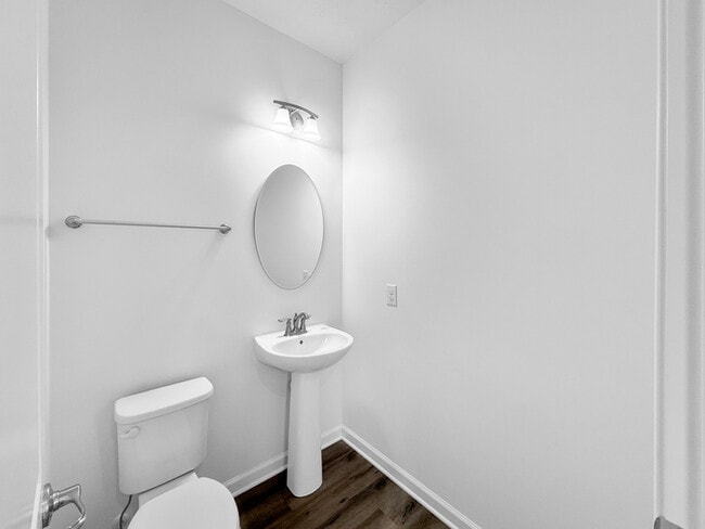 Building Photo - Pet-Friendly 3 Bedroom, 2.5 Bath Home for ...