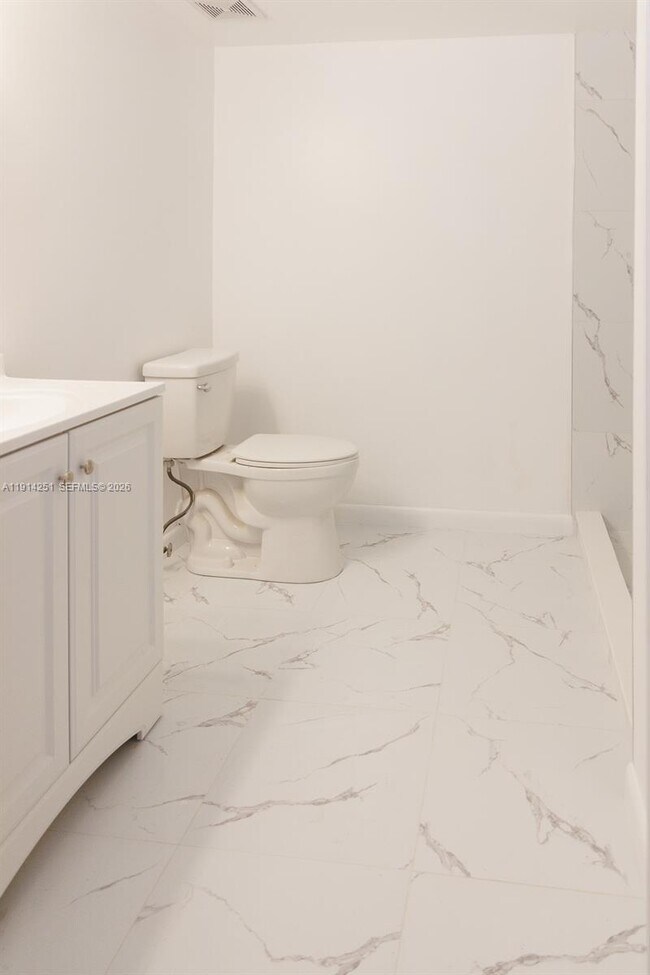 Building Photo - 14970 SW 82nd Ln