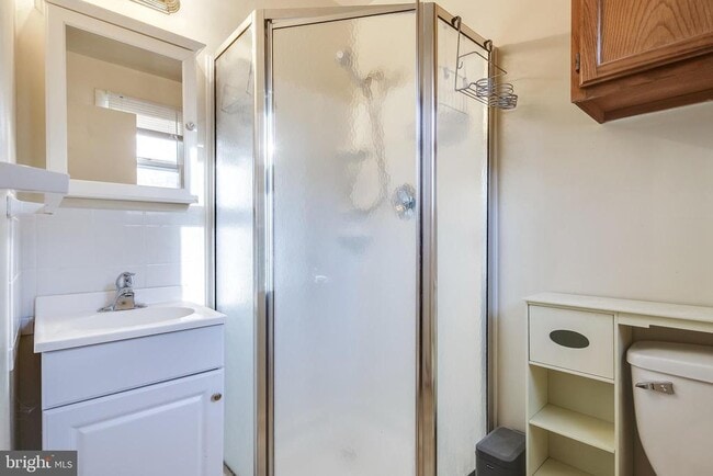 Building Photo - 3418 Coventry Ct Dr