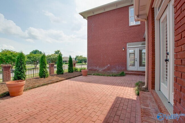 Building Photo - 3017 Brunswick Cir SE